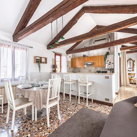 Colombina Like At Home 3 Bedrooms Fully Equipped Air Conditioned Venedig Exteriör bild