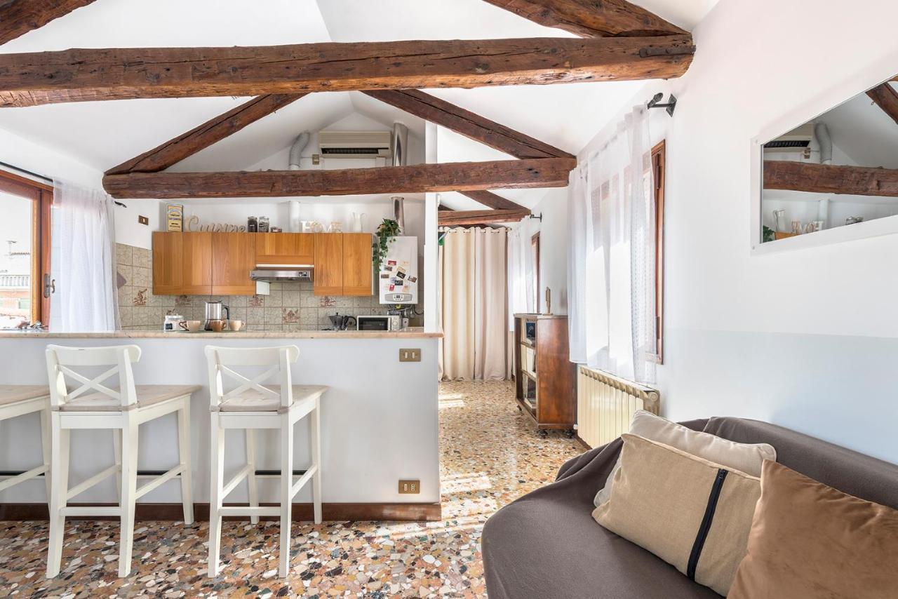 Colombina Like At Home 3 Bedrooms Fully Equipped Air Conditioned Venedig Exteriör bild