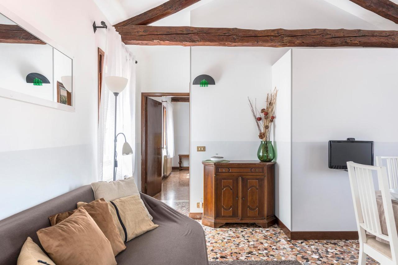 Colombina Like At Home 3 Bedrooms Fully Equipped Air Conditioned Venedig Exteriör bild