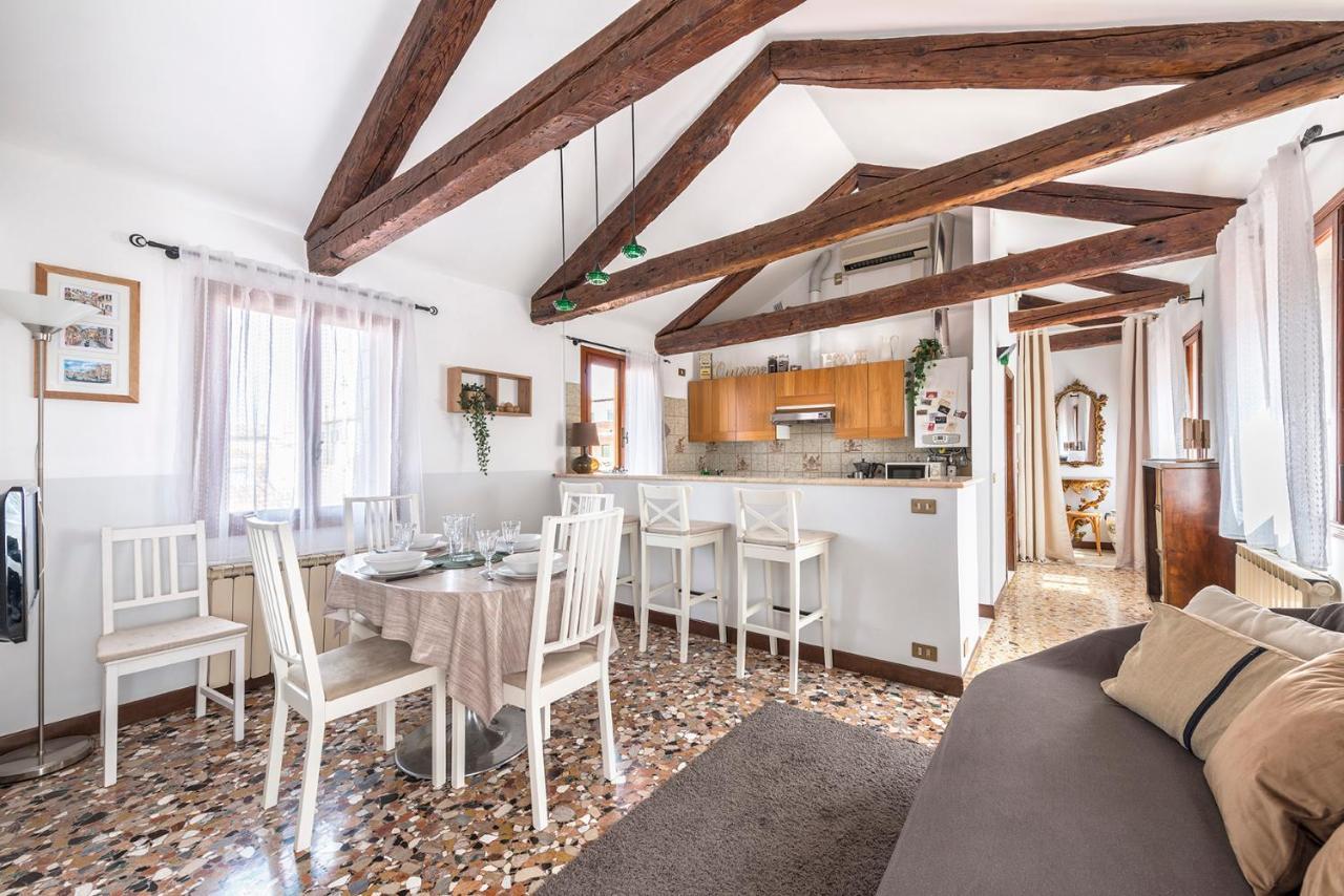 Colombina Like At Home 3 Bedrooms Fully Equipped Air Conditioned Venedig Exteriör bild
