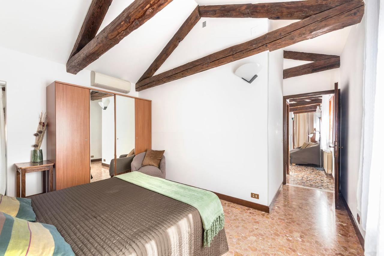 Colombina Like At Home 3 Bedrooms Fully Equipped Air Conditioned Venedig Exteriör bild