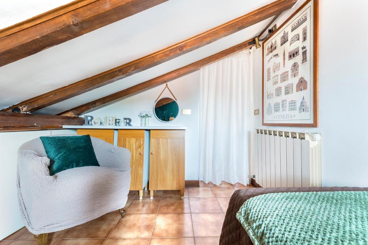 Colombina Like At Home 3 Bedrooms Fully Equipped Air Conditioned Venedig Exteriör bild
